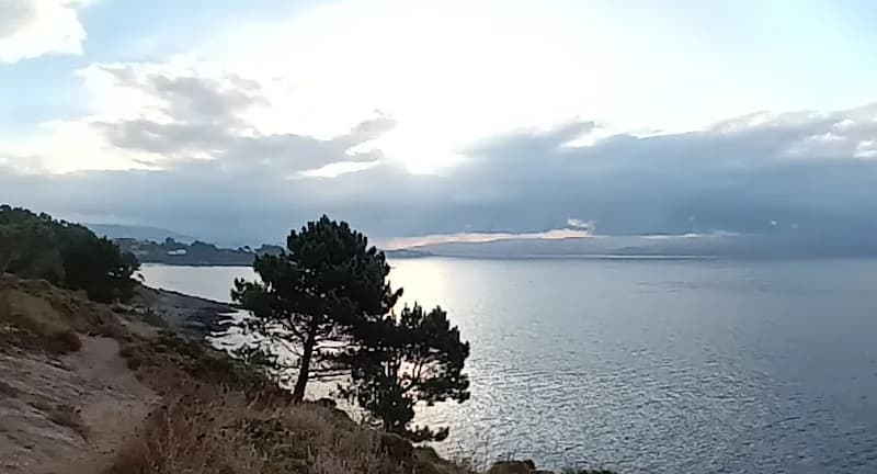 Sendeiro Litoral Canelas - Punta Cabicastro